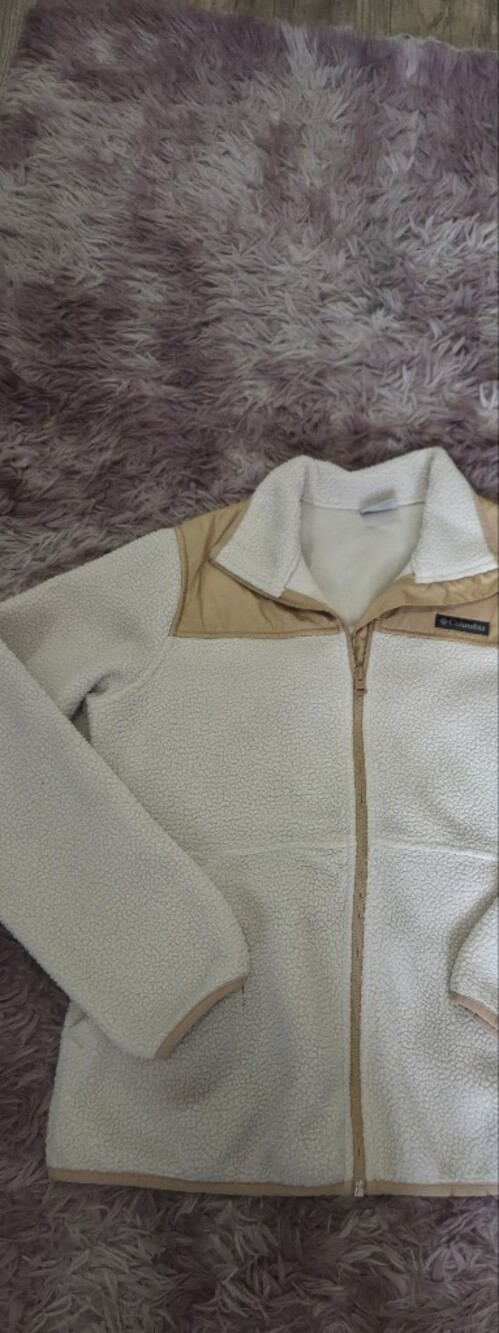 Columbia Cream Sherpa Jacket with Tan Shoulder Trim